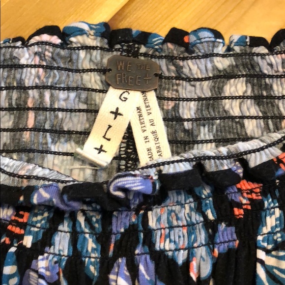 Free People off the shoulder blouse. - Picture 3 of 5